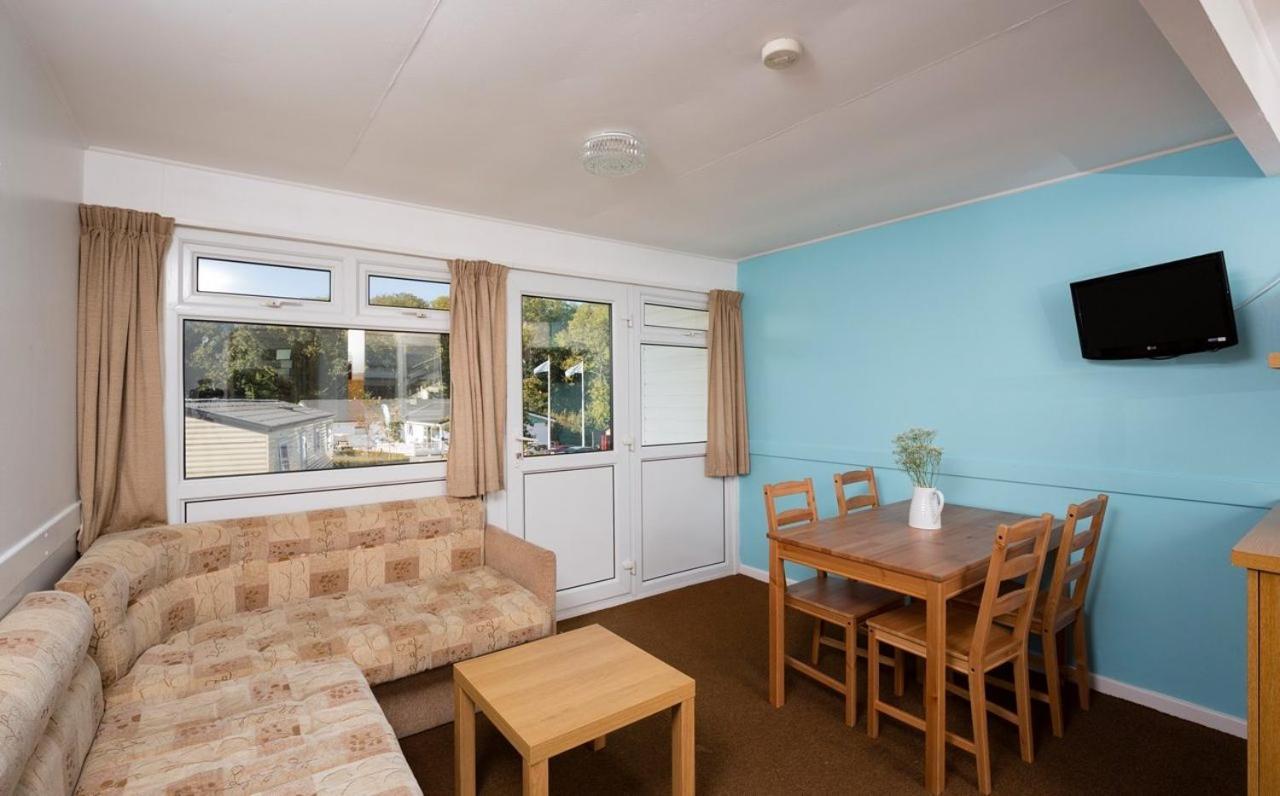 Whitecliff Bay Holiday Park Бембридж Екстериор снимка