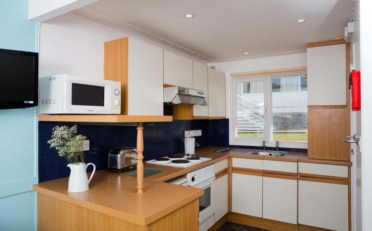 Whitecliff Bay Holiday Park Бембридж Екстериор снимка
