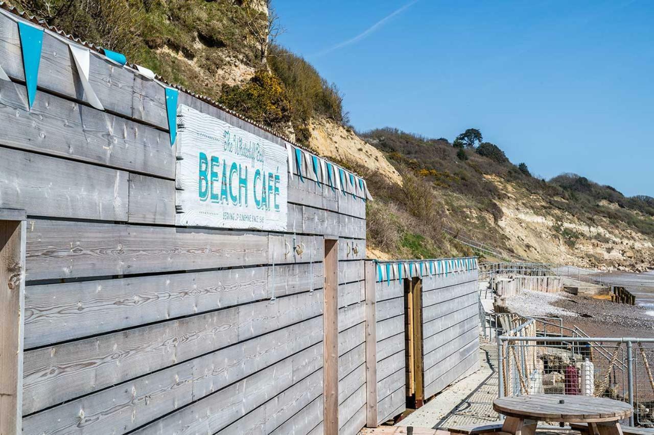 Whitecliff Bay Holiday Park Бембридж Екстериор снимка