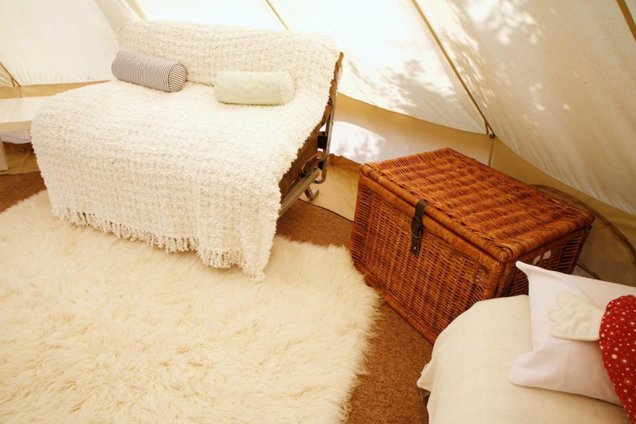 Whitecliff Bay Holiday Park Бембридж Екстериор снимка