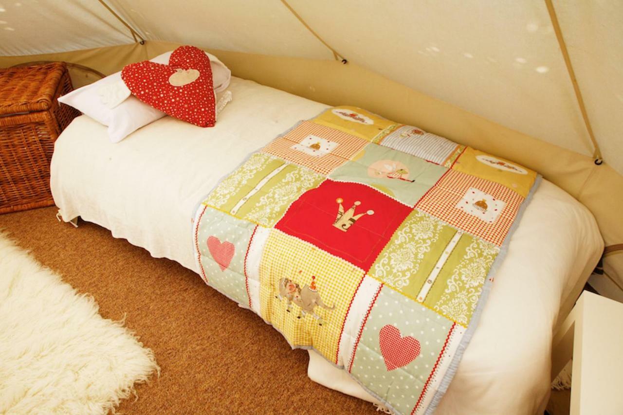 Whitecliff Bay Holiday Park Бембридж Екстериор снимка